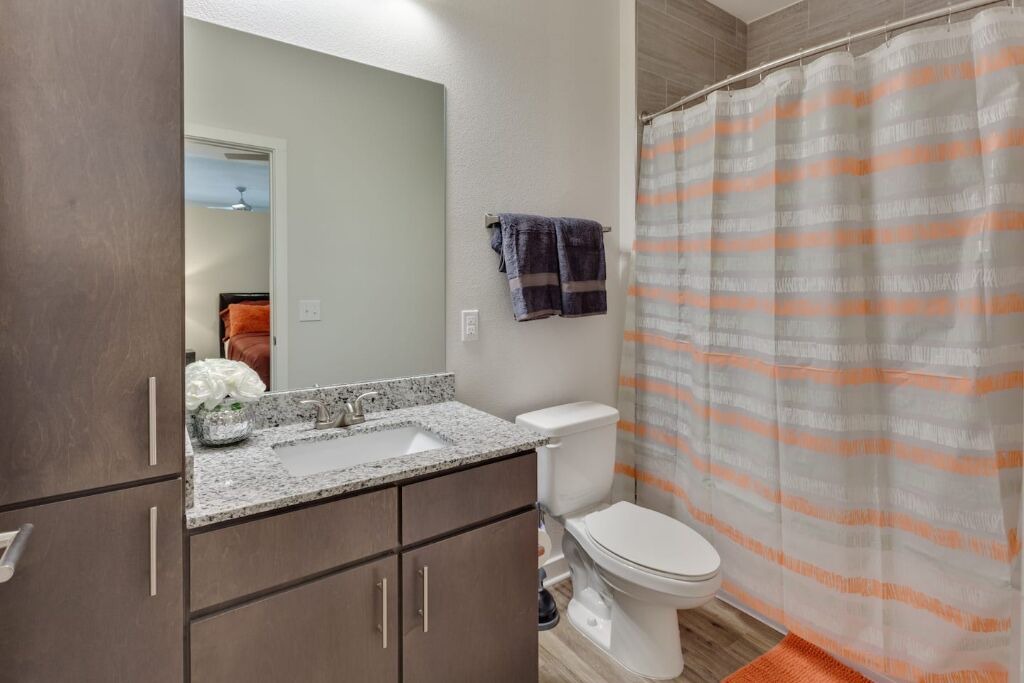 Photo of Bathroom in Deerwood