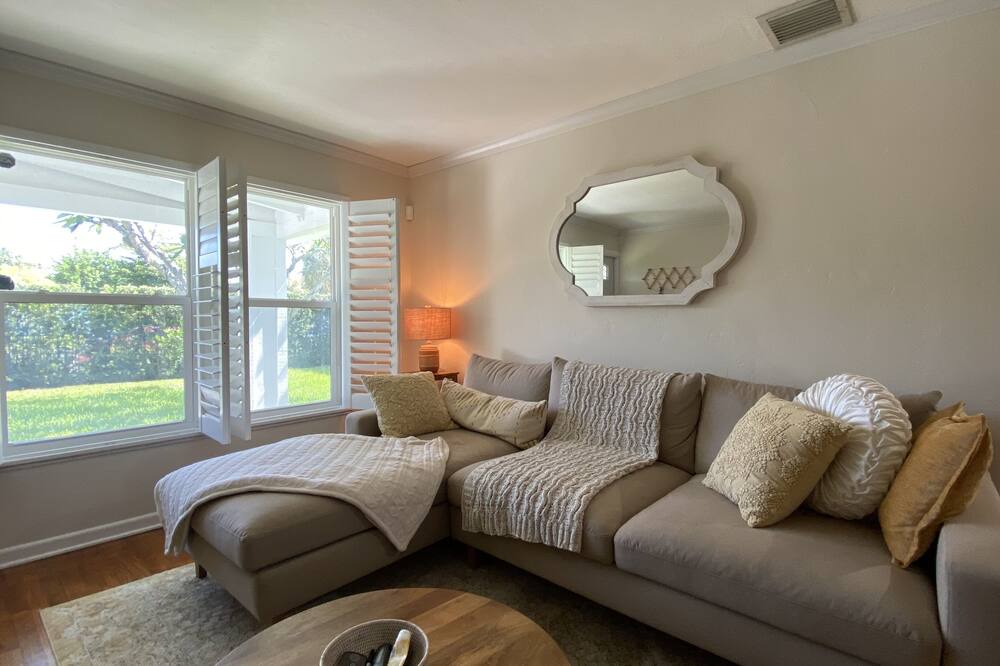 Photo of Livingroom in Delray Beach
