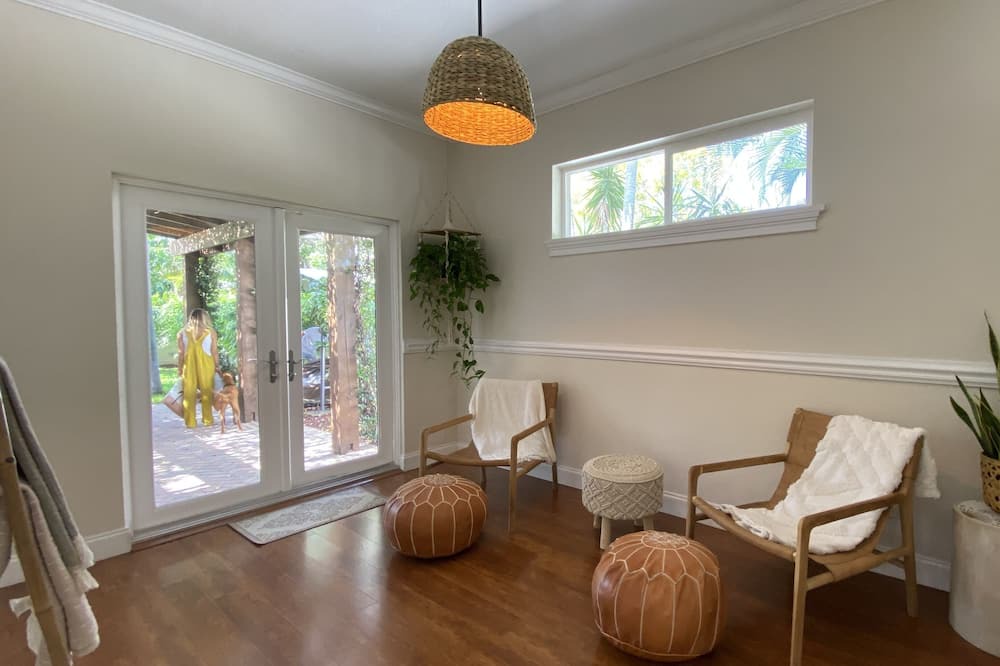 Photo of Livingroom in Delray Beach