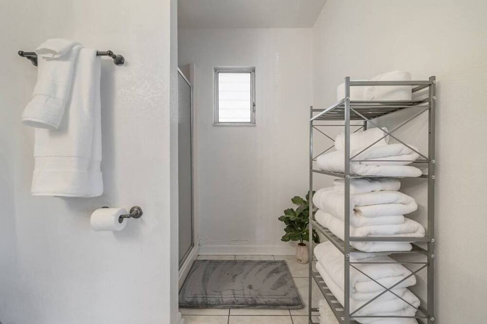 Photo of Bathroom in Riverside Heights
