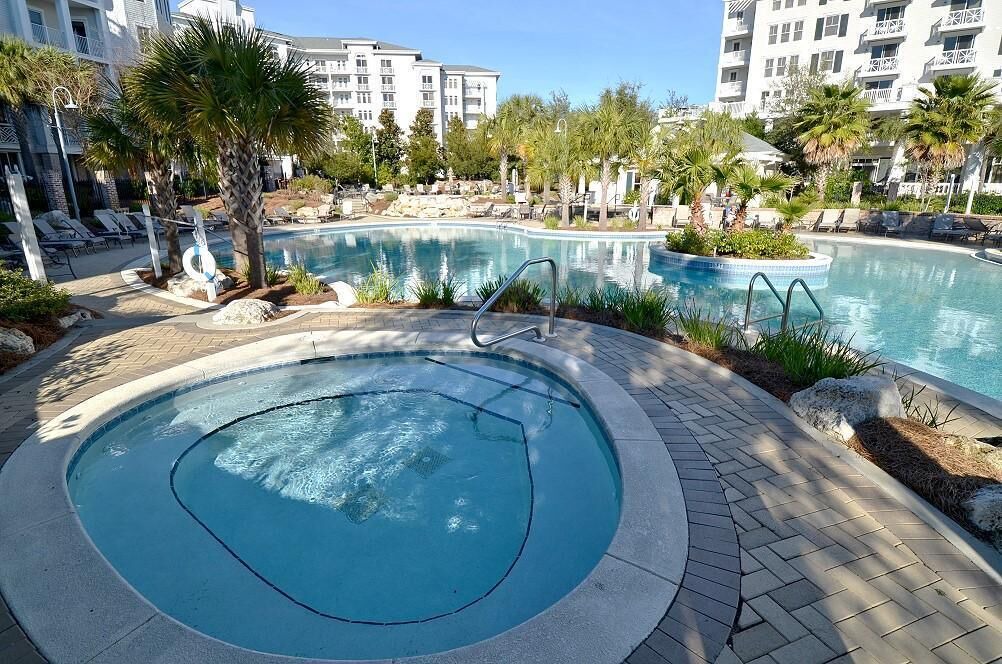 Photo of Outdoor in Baytowne Wharf