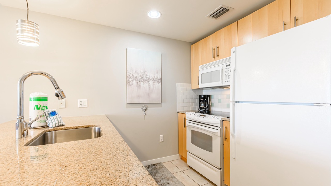 Photo of Kitchen in Baytowne Wharf
