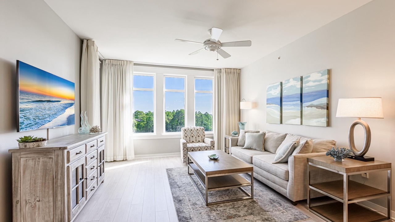 Photo of Bedroom in Baytowne Wharf