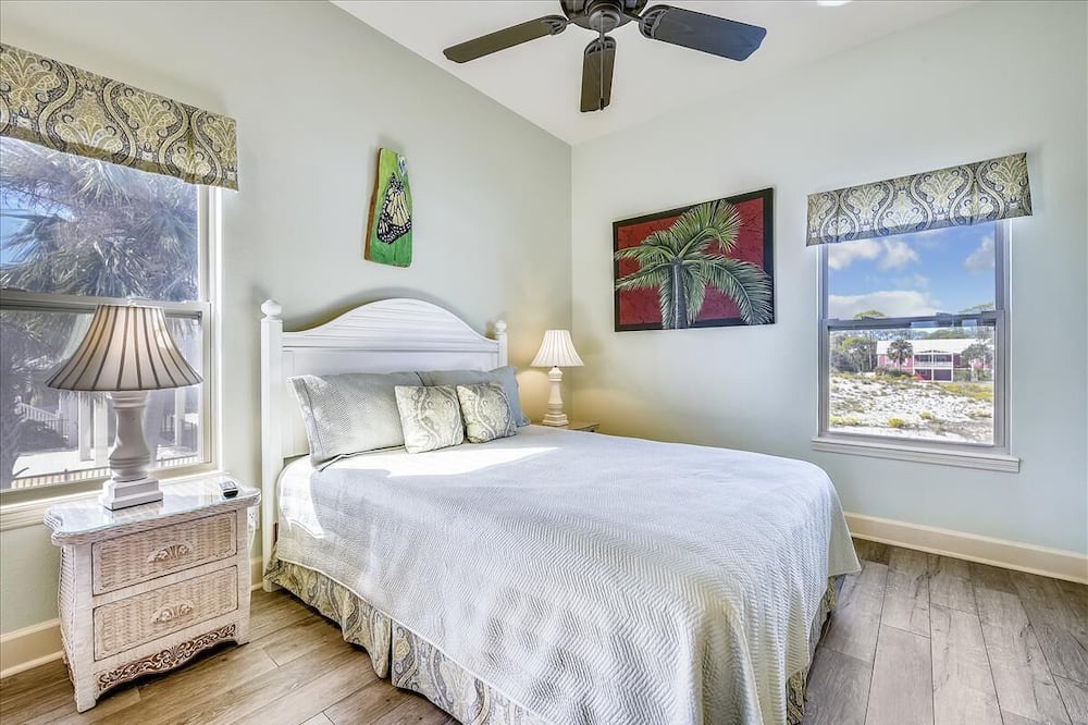 Photo of Bedroom in East End