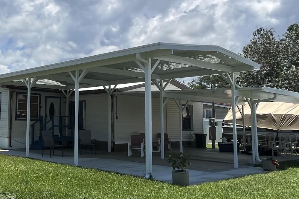 Photo of Outdoor in Okeechobee