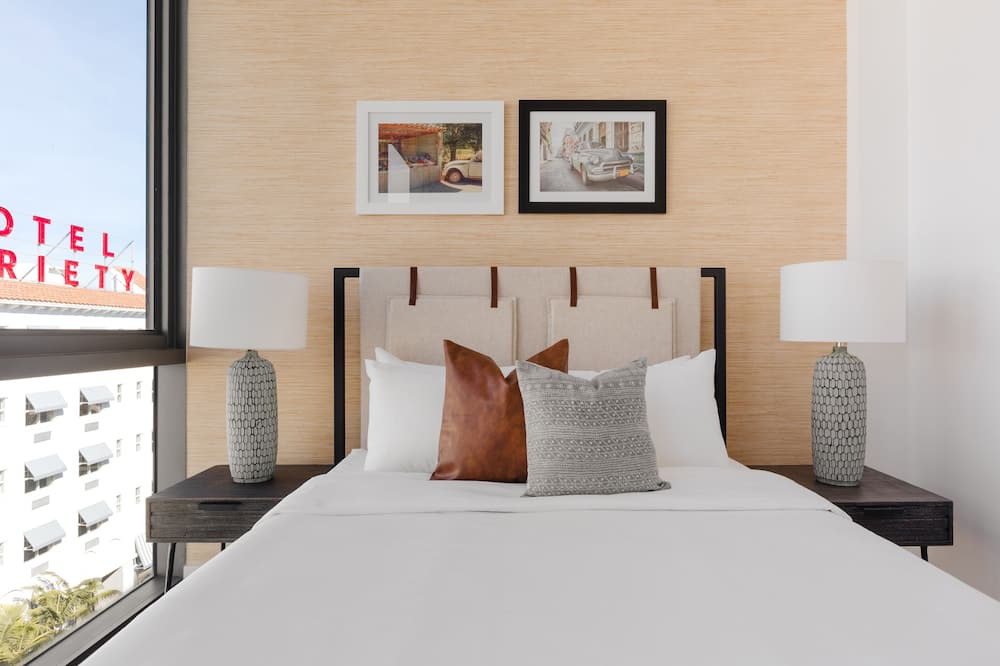 Photo of Bedroom in West Avenue