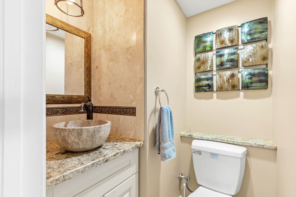 Photo of Bathroom in Palm Harbor