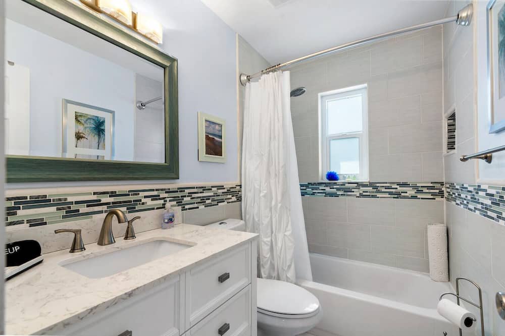 Photo of Bathroom in North Palm Beach