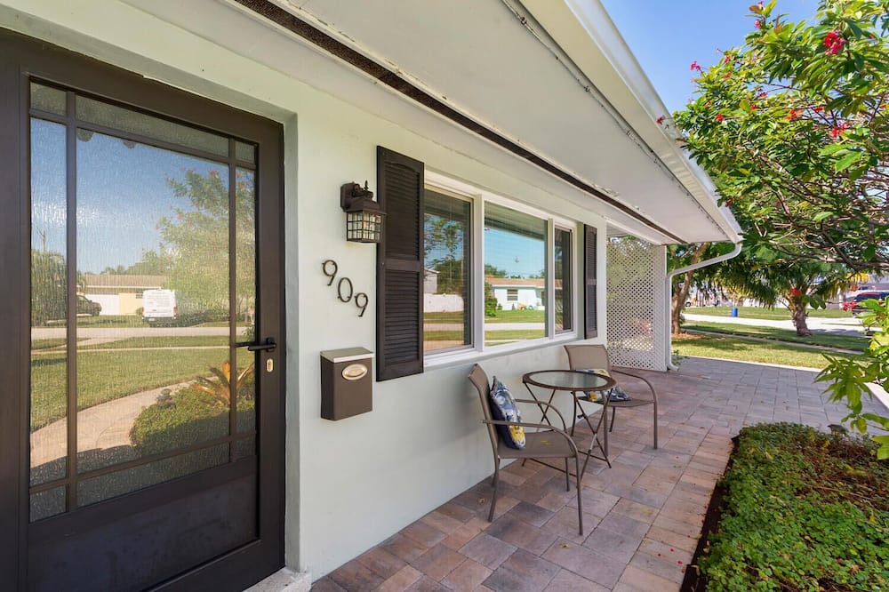 Photo of Patio Balcony in North Palm Beach
