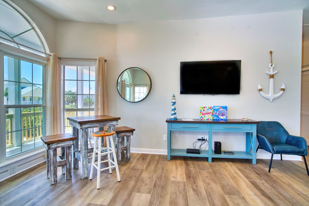 Photo of Livingroom in East End