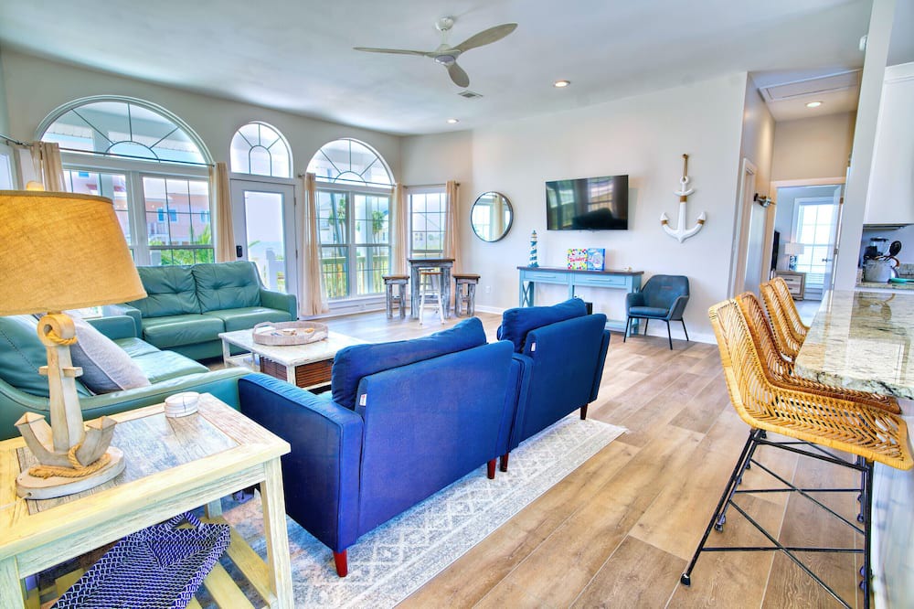 Photo of Livingroom in East End