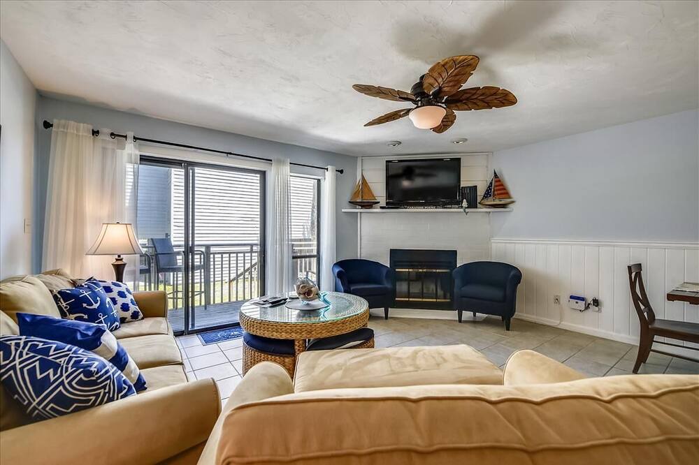Photo of Livingroom in East End