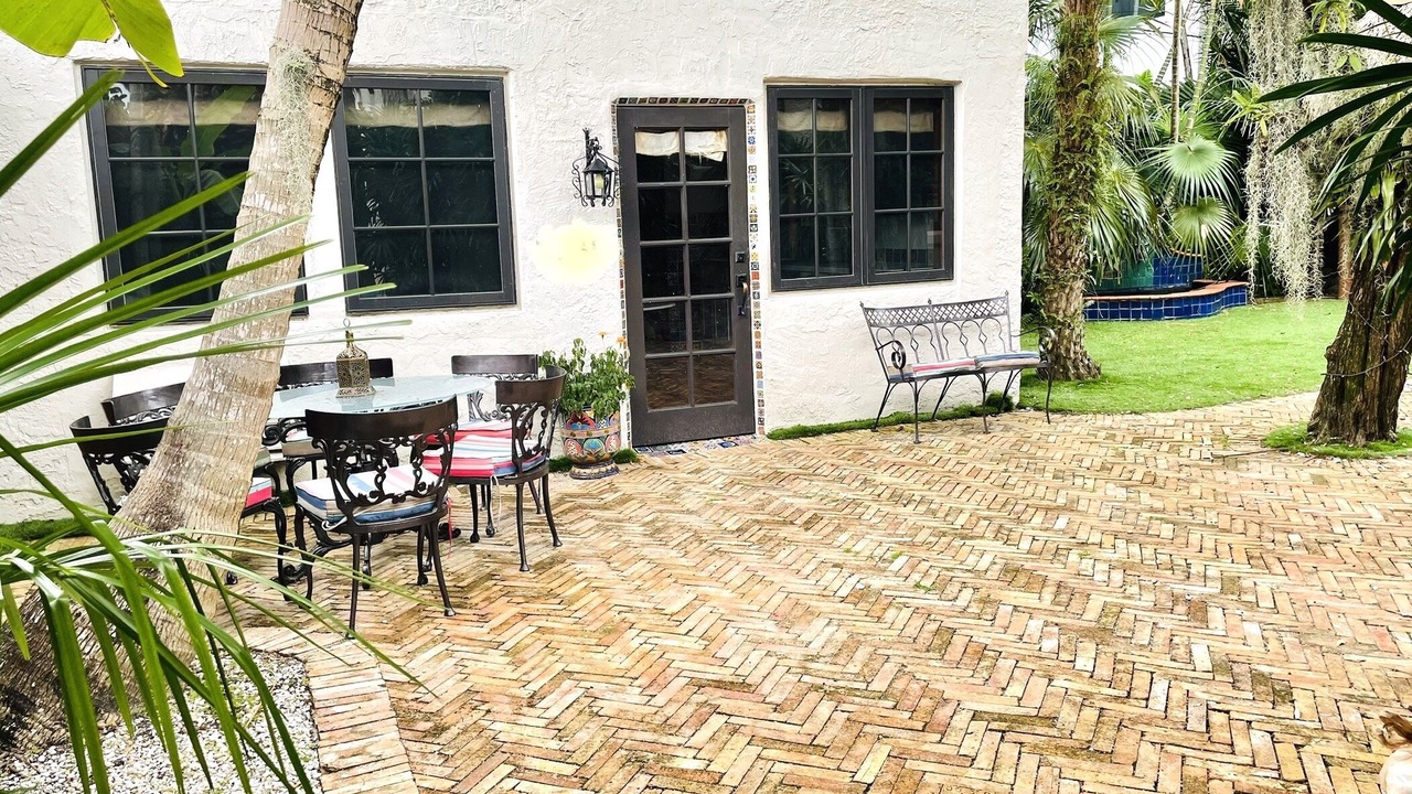 Photo of Outdoor in Northeast Coconut Grove