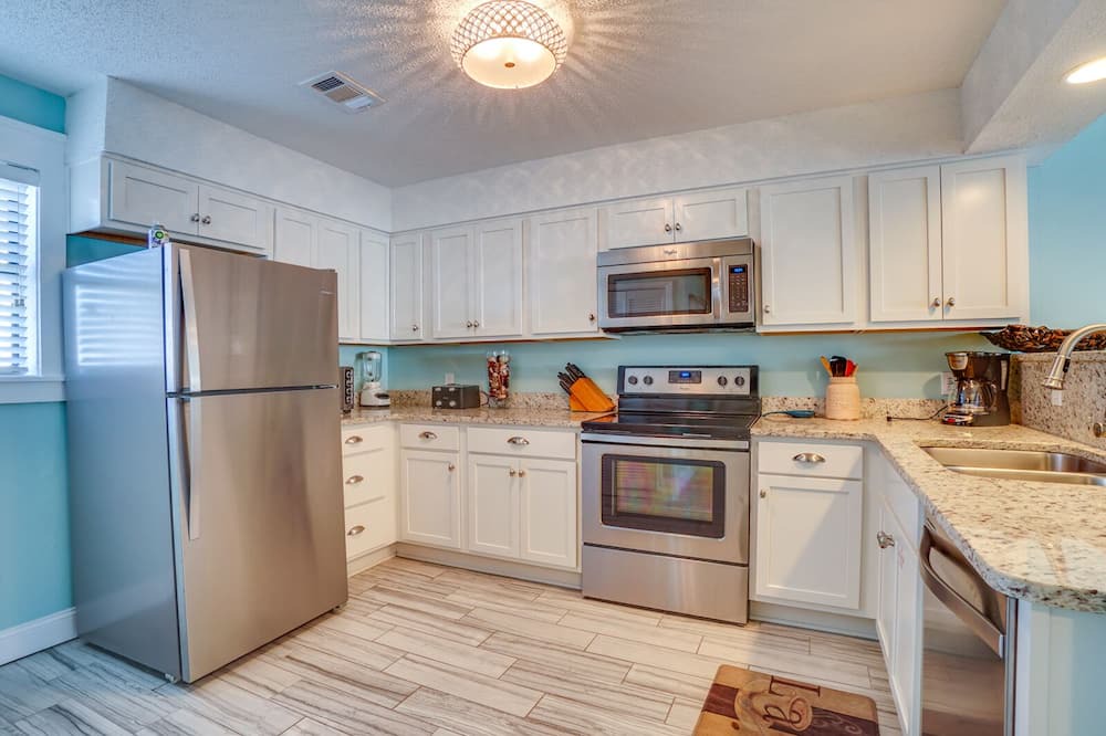 Photo of Kitchen in Miramar Beach