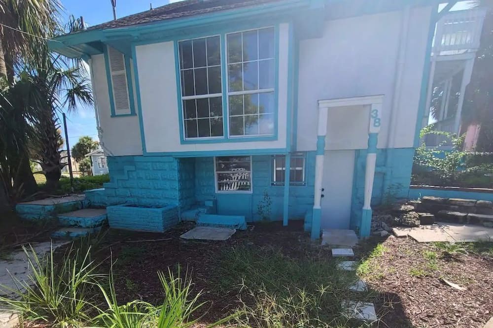 Photo of Outdoor in Surfside Historic District