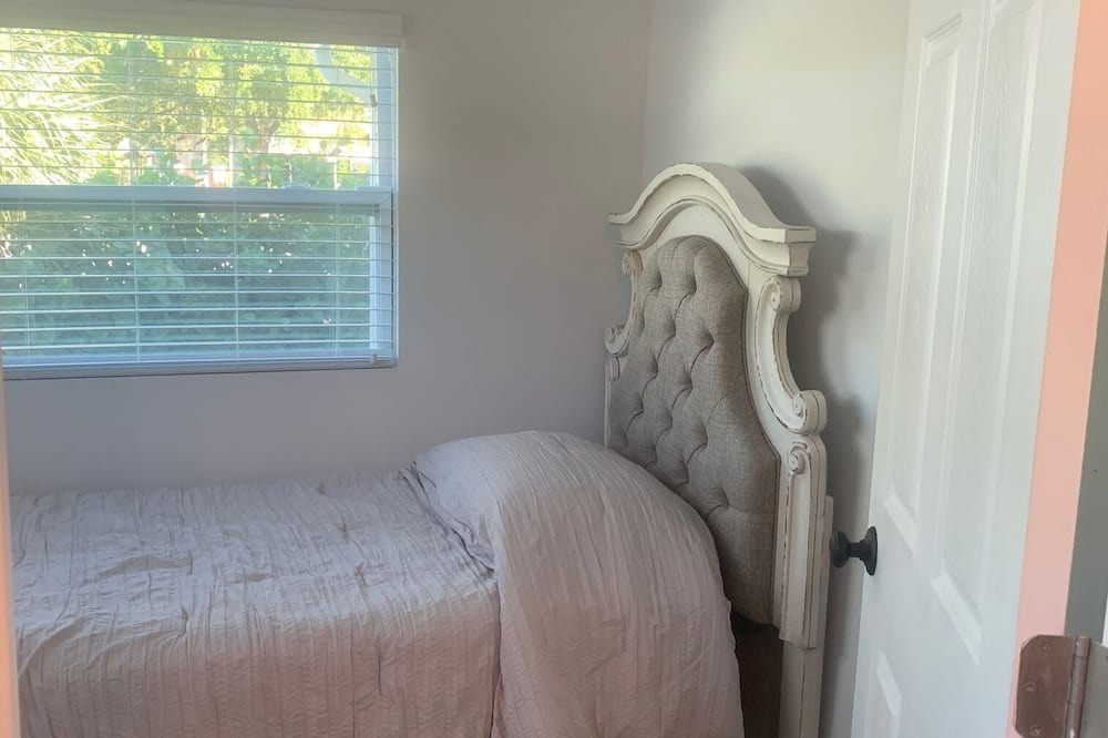 Photo of Bedroom in Delray Beach