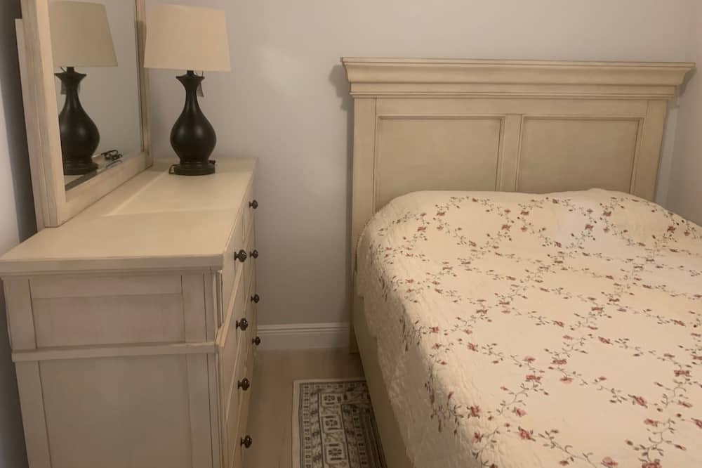 Photo of Bedroom in Delray Beach