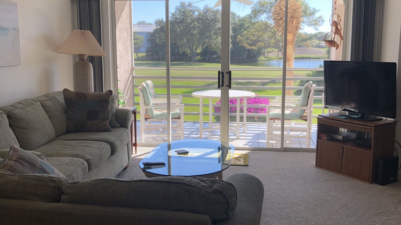 Photo of Livingroom in Plantation