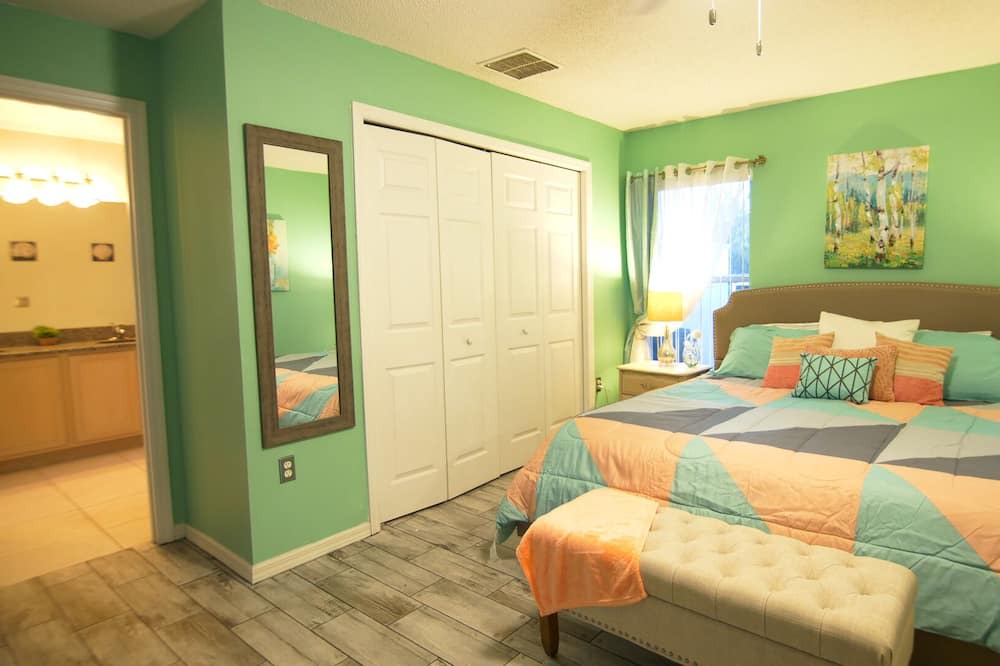Photo of Bedroom in Thousand Oaks