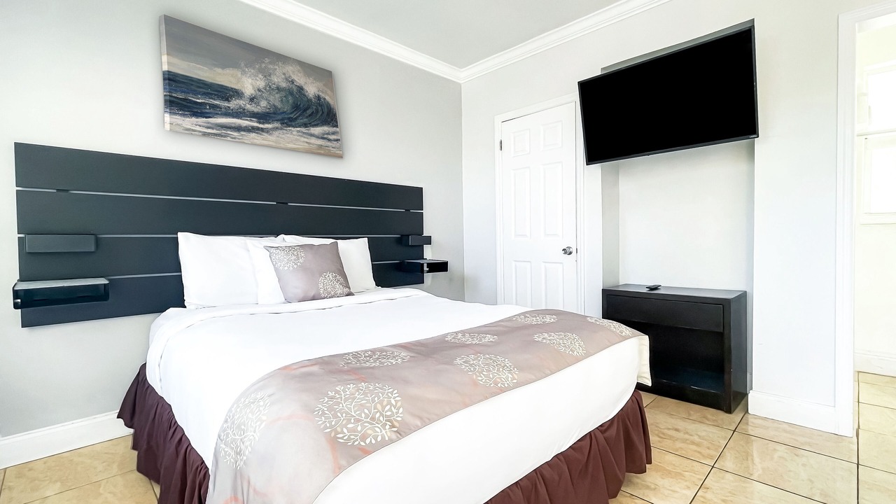 Photo of Bedroom in Hollywood