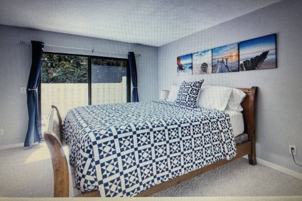 Photo of Bedroom in Bella Vista