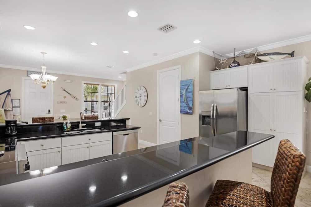 Photo of Kitchen in Islamorada