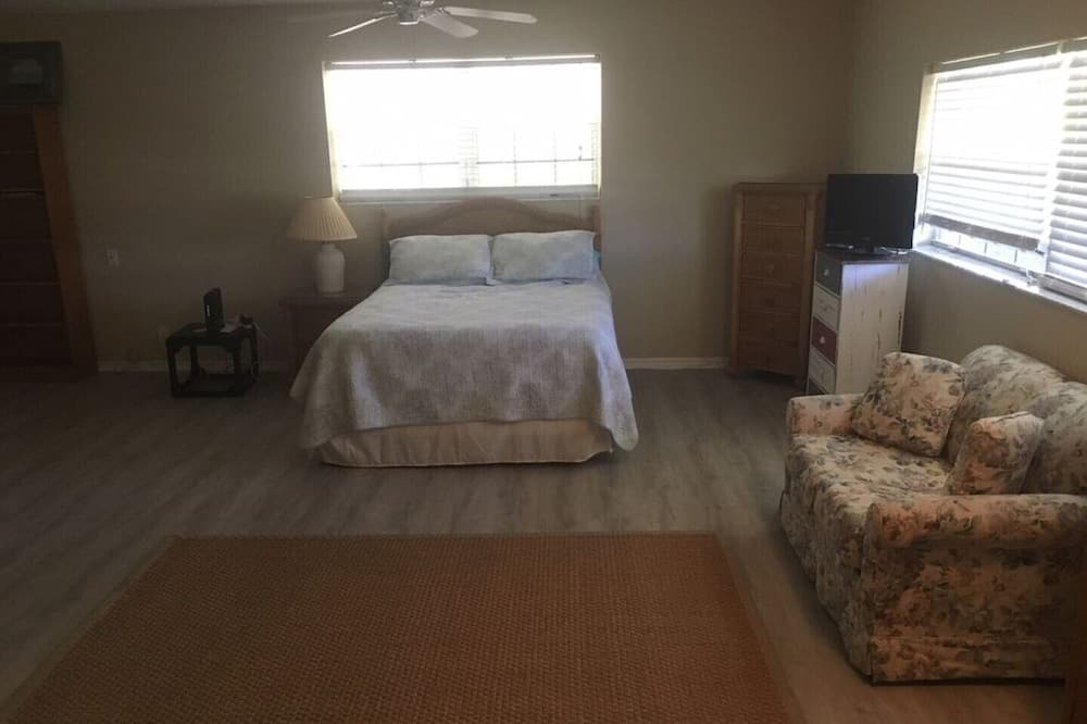 Photo of Bedroom in Jupiter