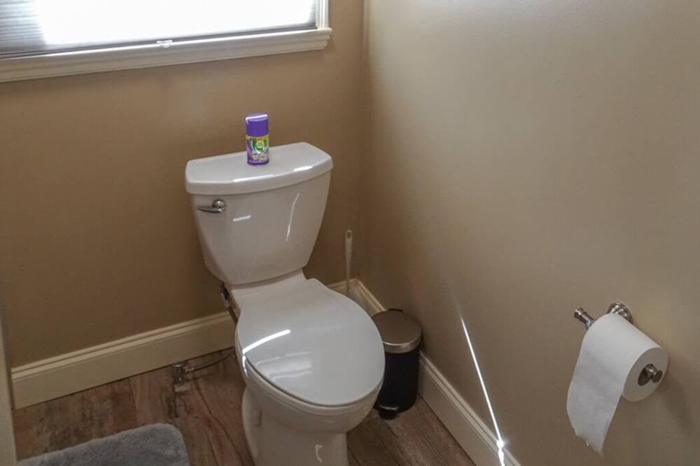 Photo of Bathroom in Murray Hill