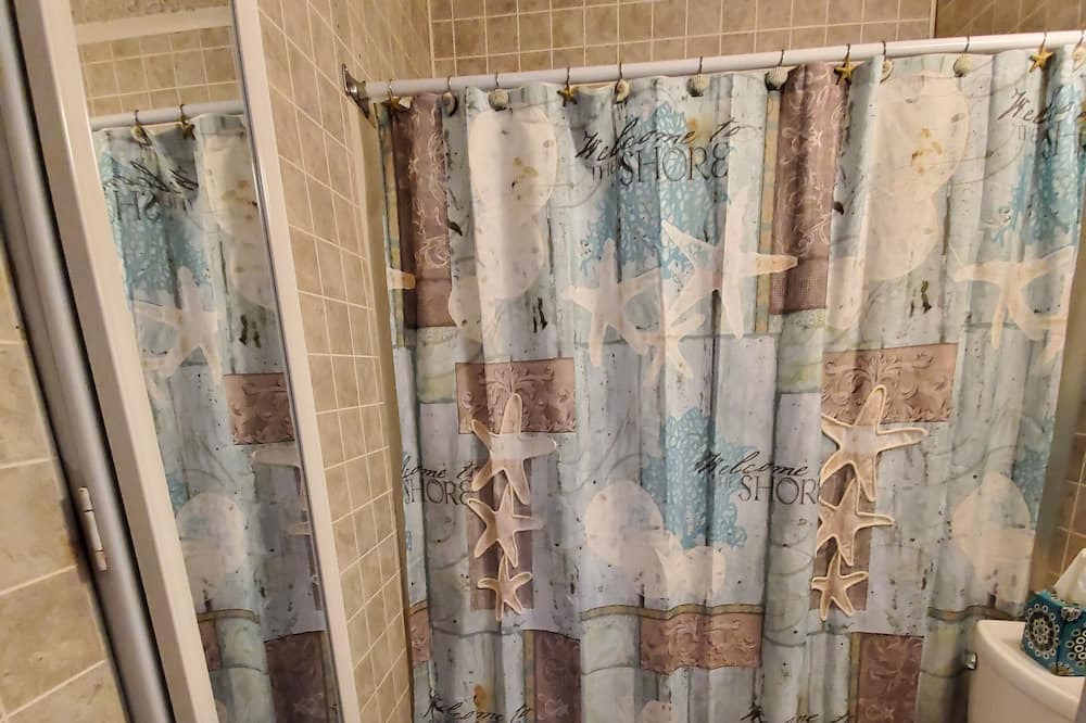 Photo of Bathroom in Downtown Dunedin