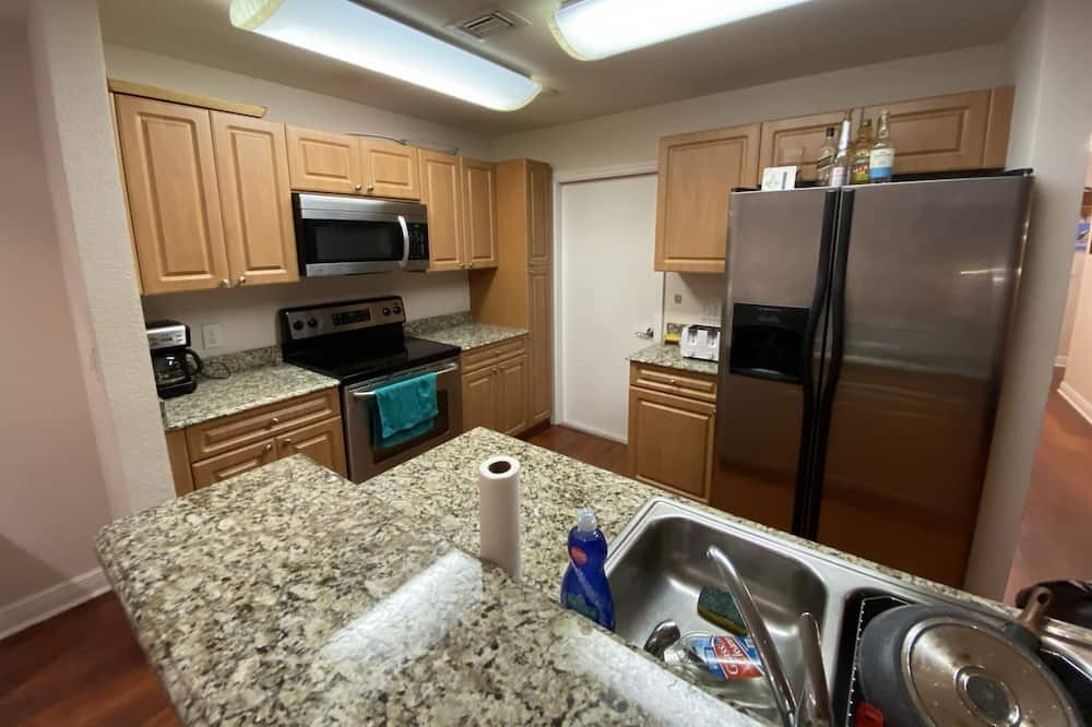 Photo of Kitchen in Jog Road