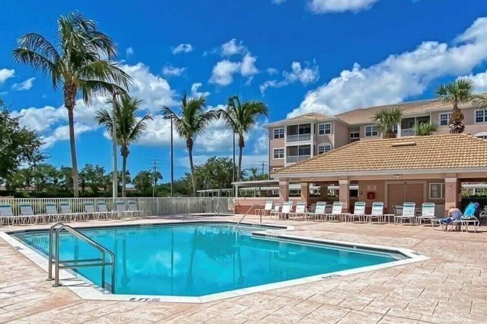 Photo of Outdoor in Majestic Palms
