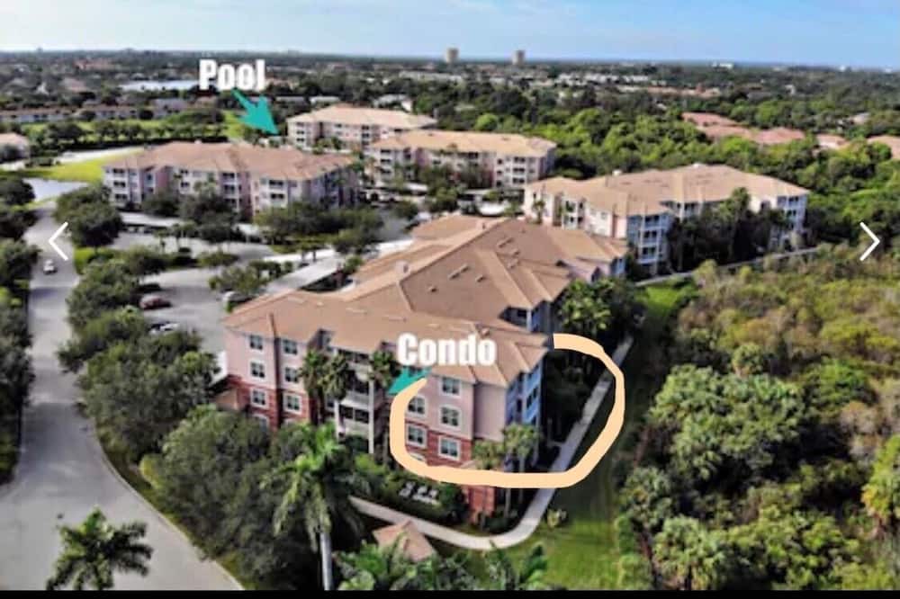 Photo of Outdoor in Majestic Palms
