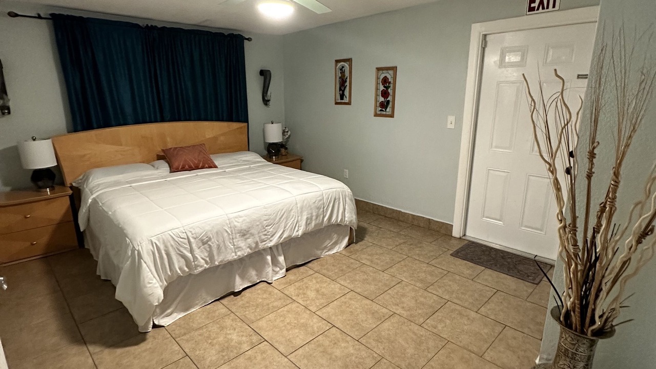 Photo of Bedroom in Florida City