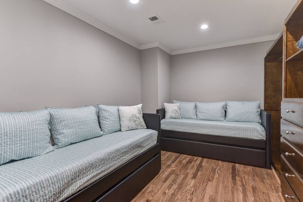 Photo of Livingroom in Lake Murray of Richland