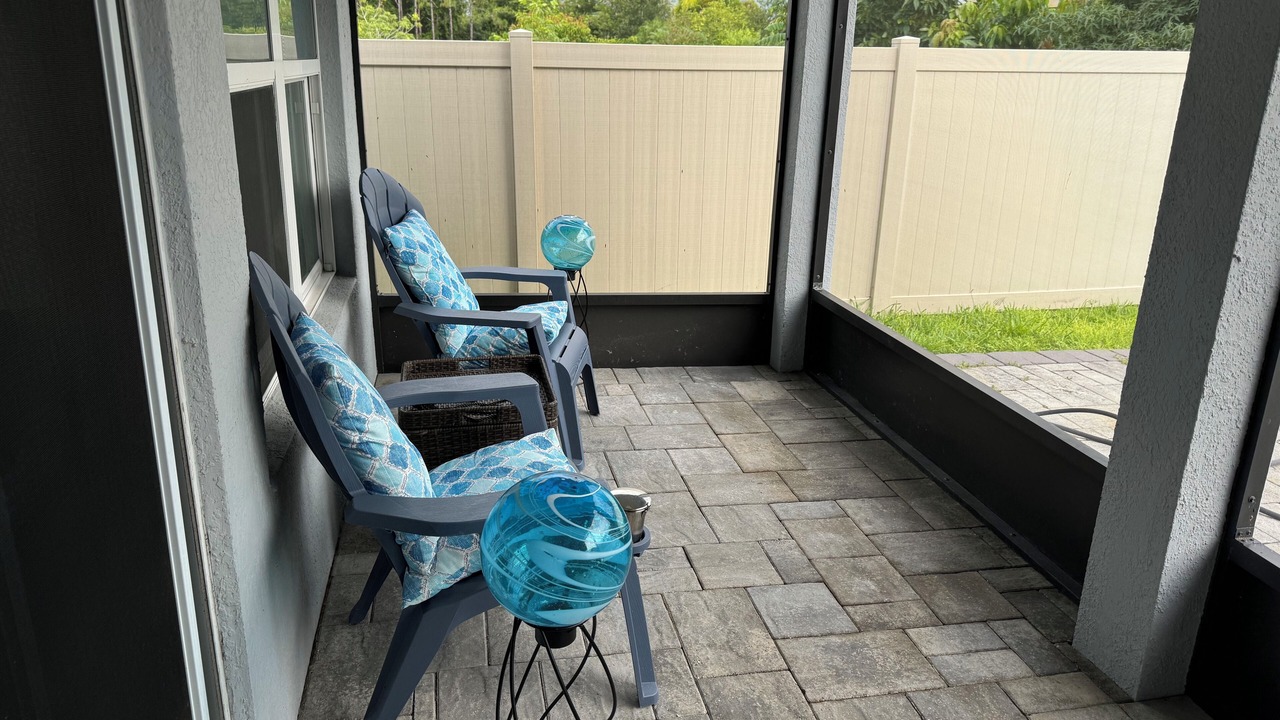 Photo of Outdoor in Meadow Woods