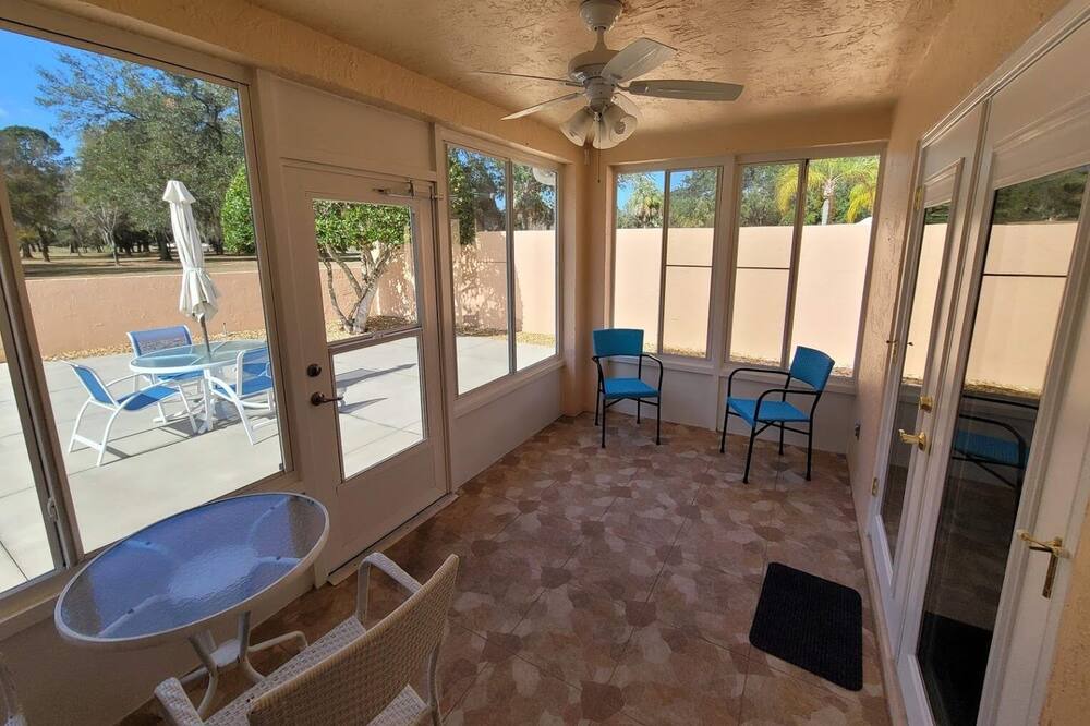 Photo of Others in El Cortez