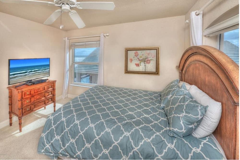 Photo of Bedroom in Ponce Inlet