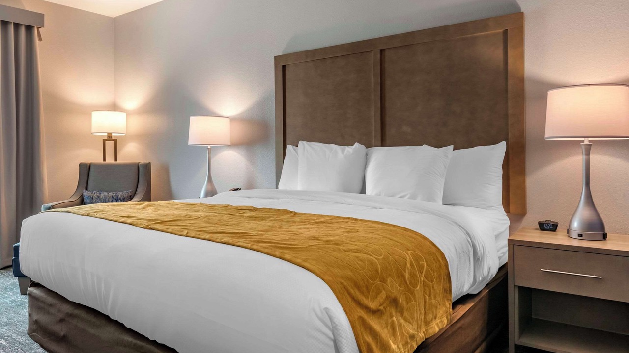 Photo of Bedroom in Westside