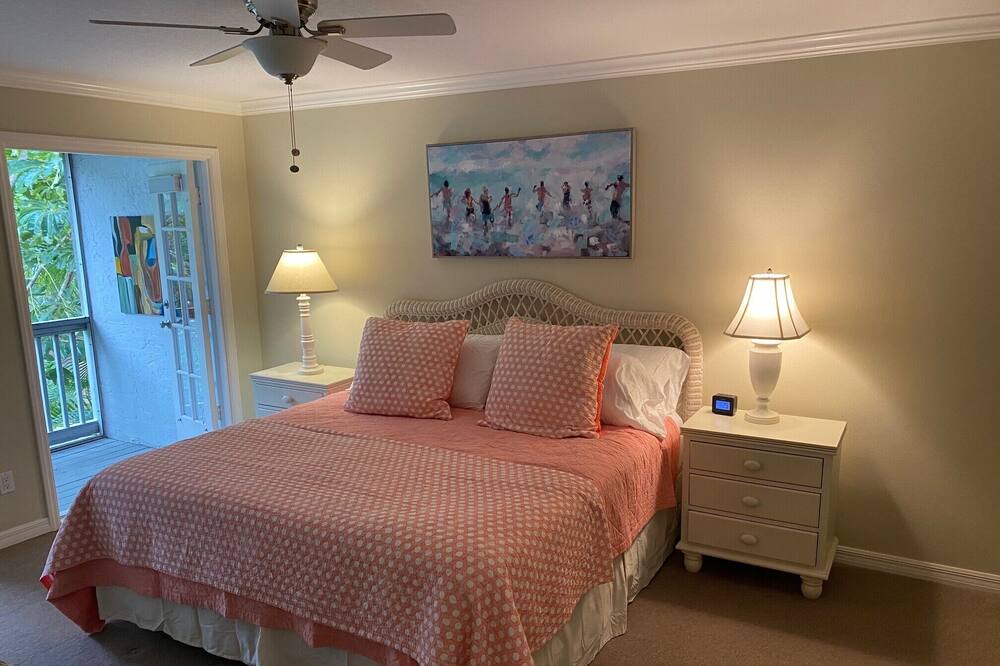 Photo of Bedroom in Wabasso Beach