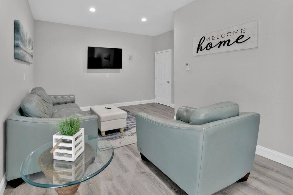 Photo of Livingroom in Miramar Beach