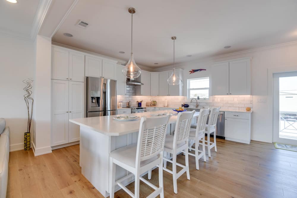 Photo of Kitchen in Breezeswept Beach Estates