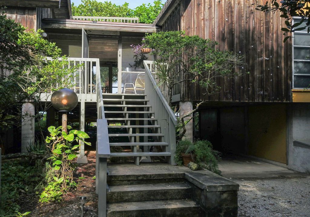 Photo of Outdoor in Englewood