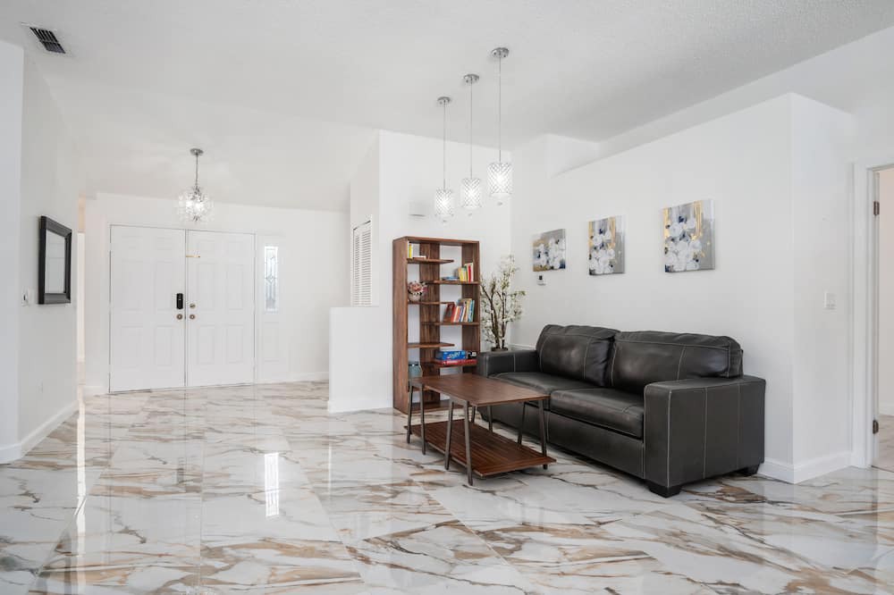 Photo of Bedroom in Palm River Estates