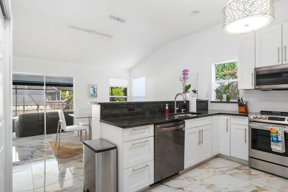 Photo of Outdoor in Palm River Estates