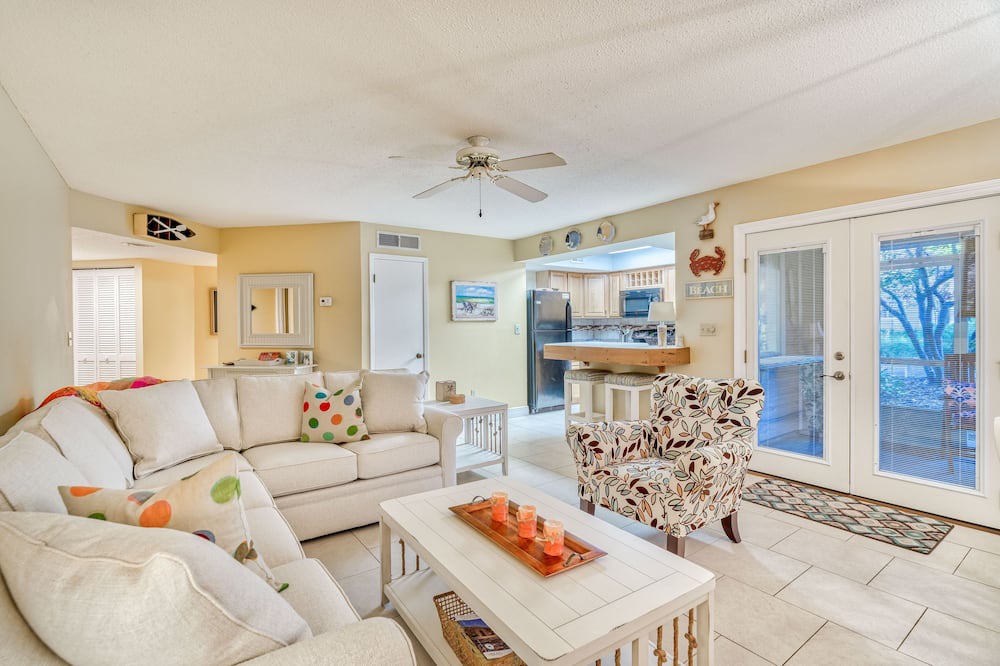 Photo of Livingroom in Gulf Pines