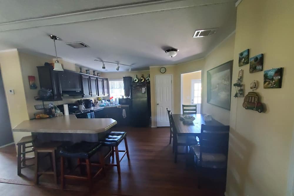 Photo of Bedroom in Buckingham
