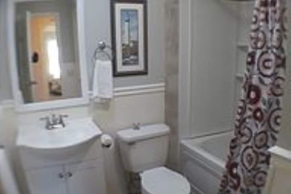Photo of Bathroom in The Villages