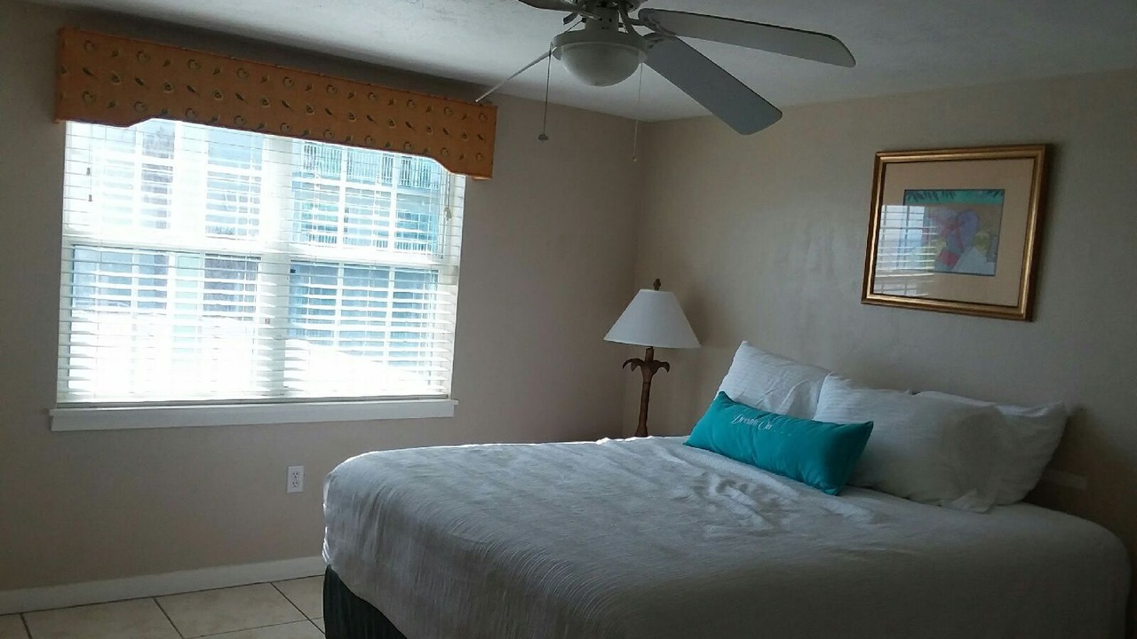 Photo of Bedroom in New Smyrna Beach