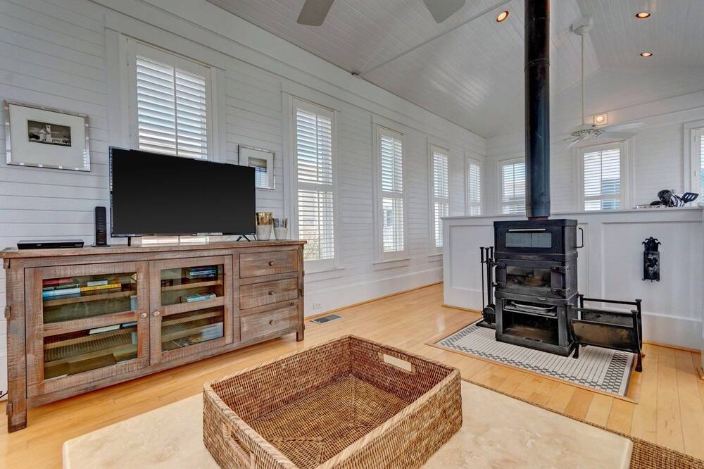 Photo of Bedroom in Seaside