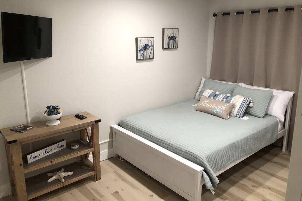 Photo of Bedroom in Independence Square
